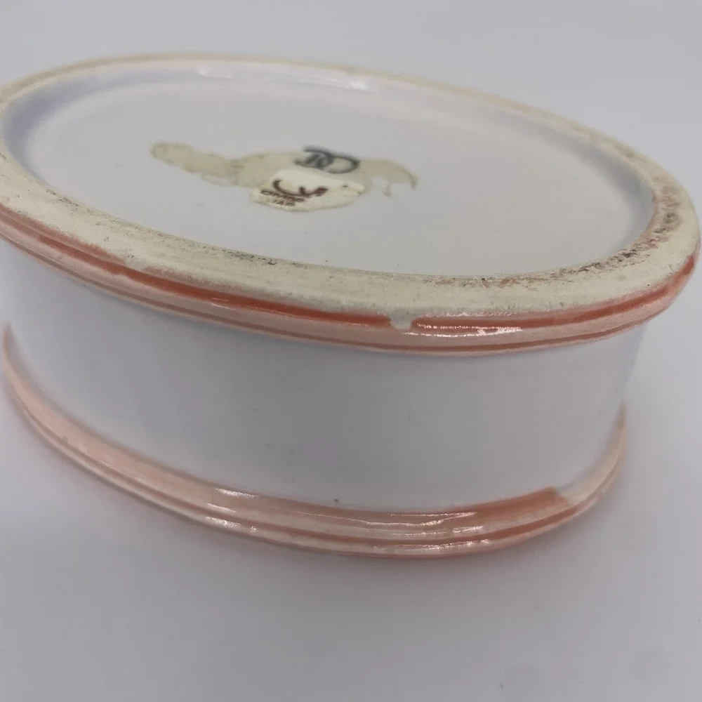 Vintage Ceramic Seashell Trinket Box Oval Coastal Grandma Decor Peach White